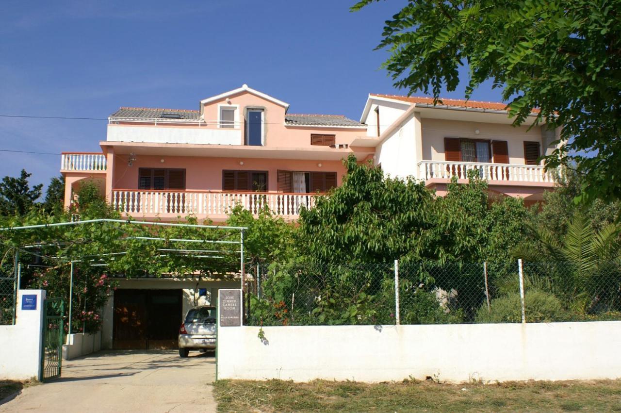 Family Friendly Seaside Apartments Vlasici, Pag - 4319 外观 照片