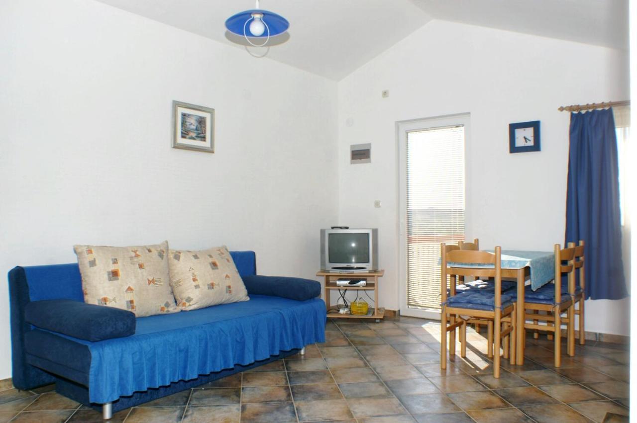 Family Friendly Seaside Apartments Vlasici, Pag - 4319 外观 照片