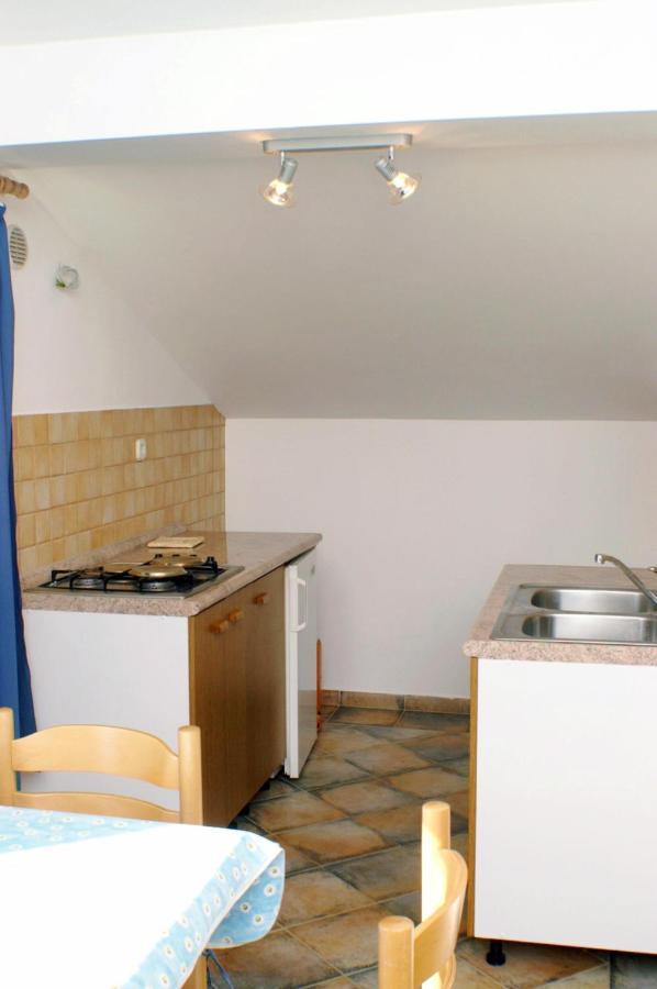 Family Friendly Seaside Apartments Vlasici, Pag - 4319 外观 照片